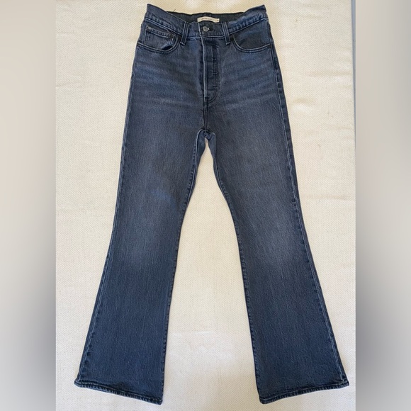 Levi's Ribcage Flare High Waisted Jeans - Picture 2 of 5